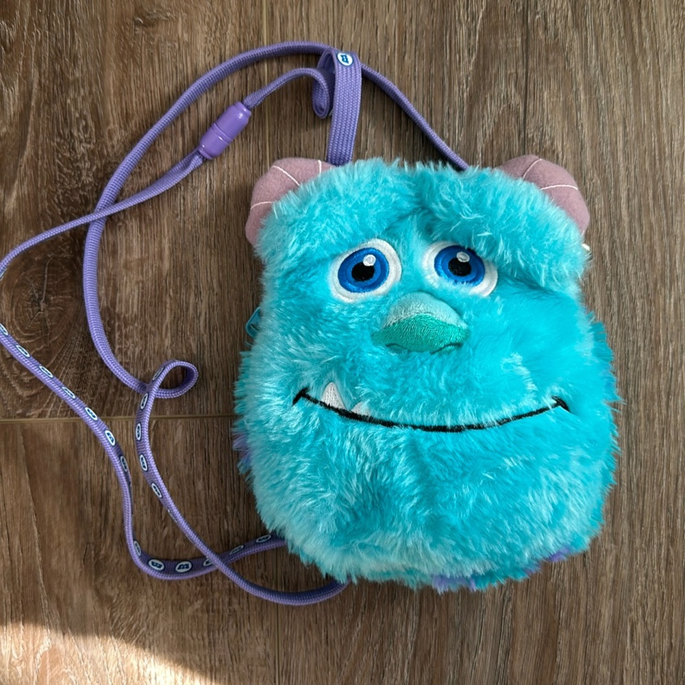 Tokyo Disney Resort Sully Monsters Inc Plush Pass Case